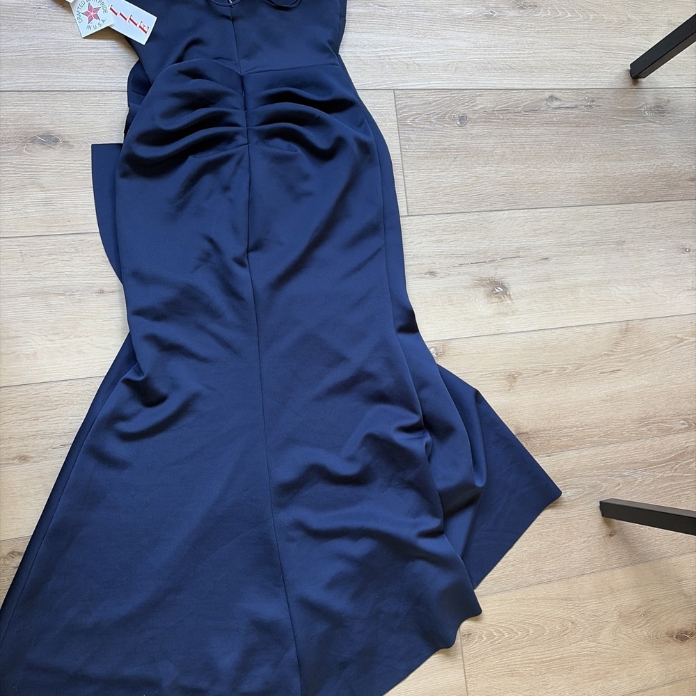 Xscape Petite Gown 10P Navy One Shoulder Ruffle Sheath Formal Wedding Guest NWT - Picture 8 of 9